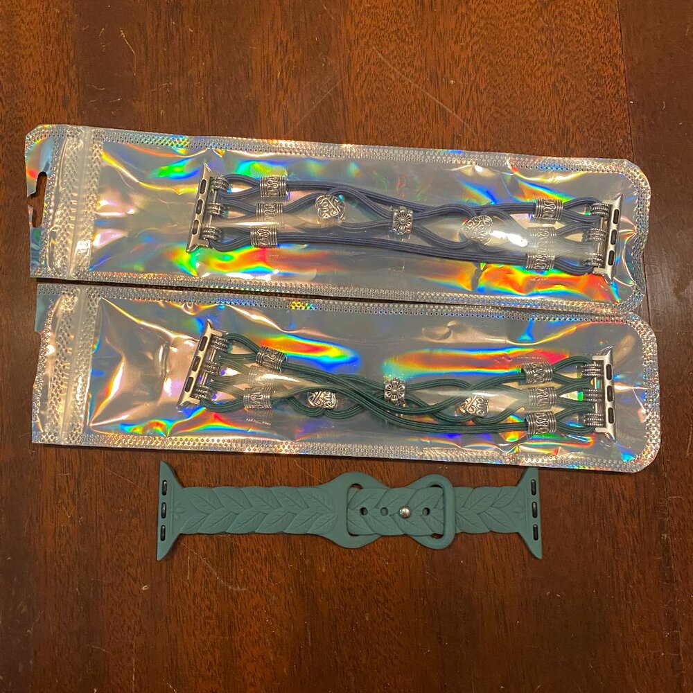 Apple Watch bands GPS 40 mm beaded, elastic NWT - Picture 1 of 3